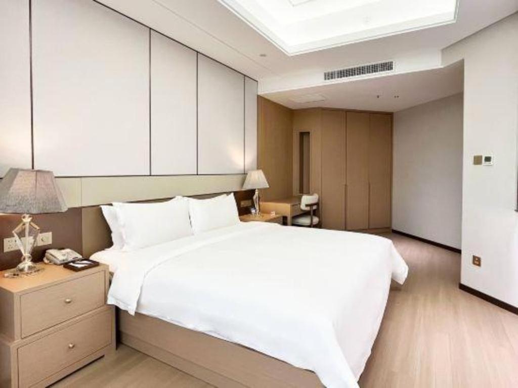 Howard Johnson By Wyndham Sunshine Plaza Нинбо Экстерьер фото
