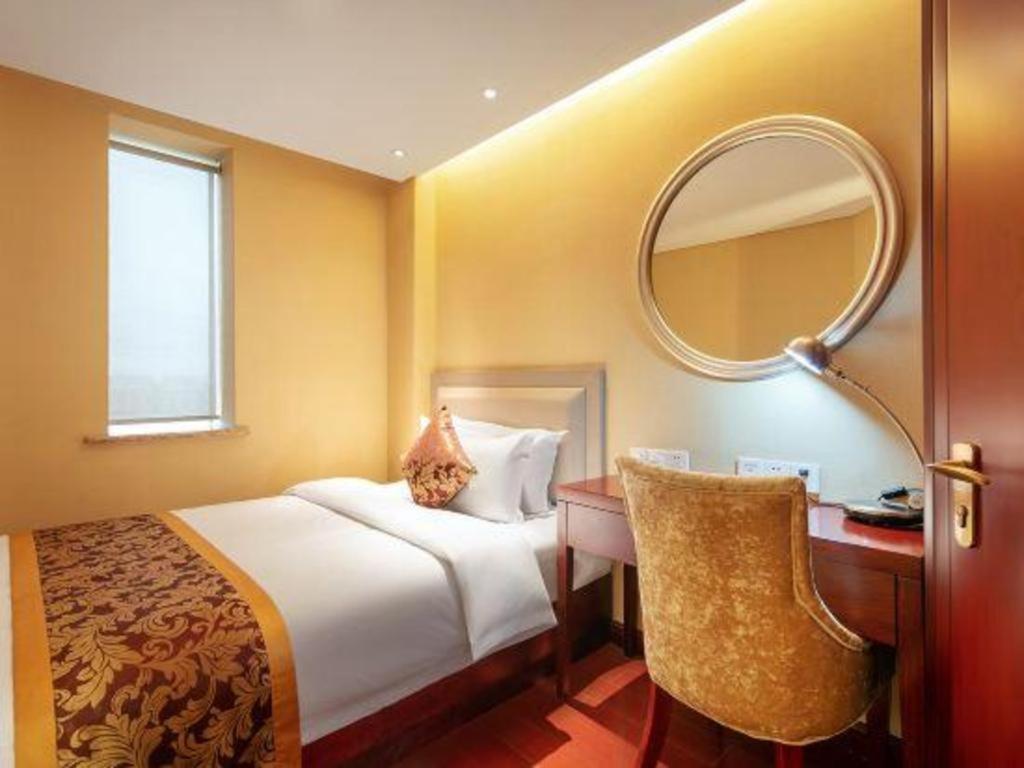 Howard Johnson By Wyndham Sunshine Plaza Нинбо Экстерьер фото